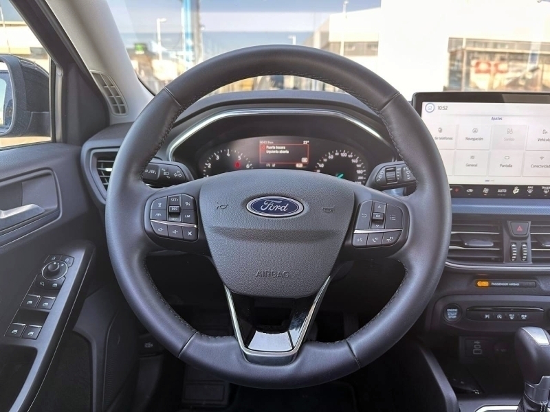 Ford Focus Active 155cv Negro