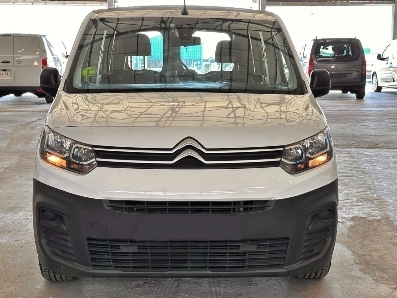 Citroen Berlingo Talla M 100cv Blanco
