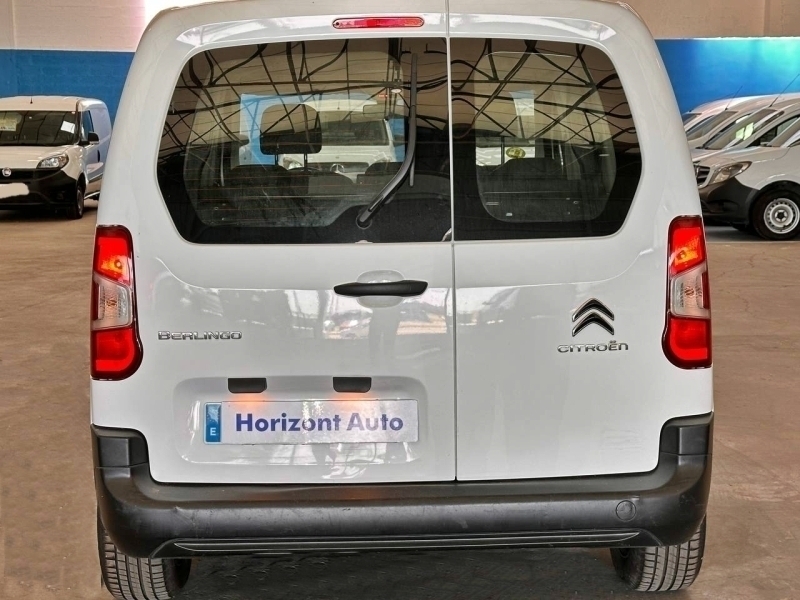 Citroen Berlingo Talla M 100cv Blanco
