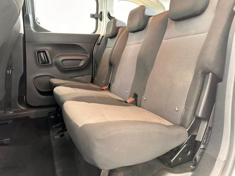 Citroen Berlingo Talla M 100cv Blanco