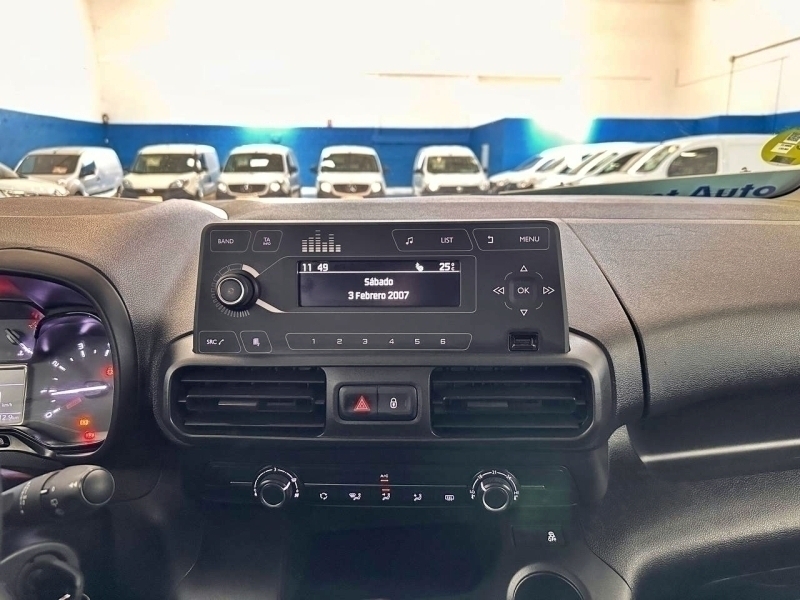 Citroen Berlingo Talla M 100cv Blanco