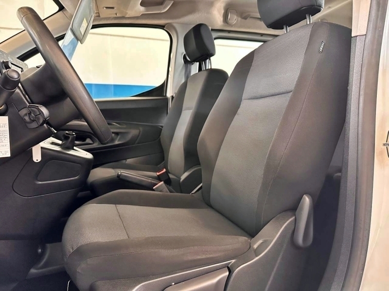 Citroen Berlingo Talla M 100cv Blanco