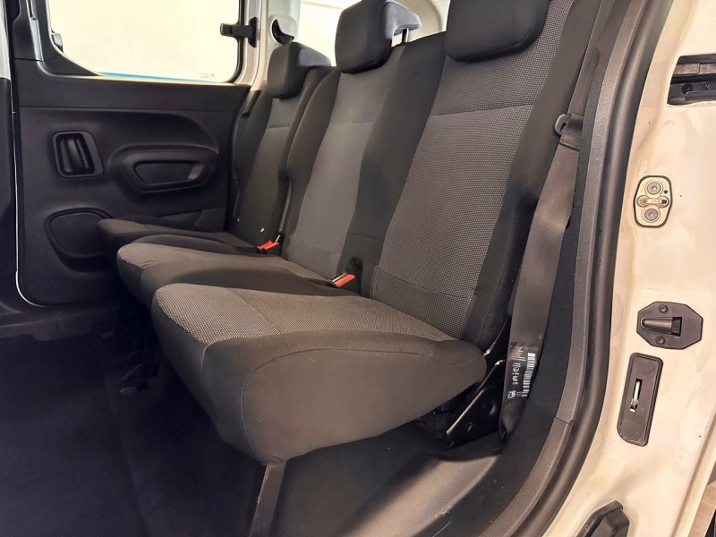 Citroen Berlingo Talla M 100cv Blanco