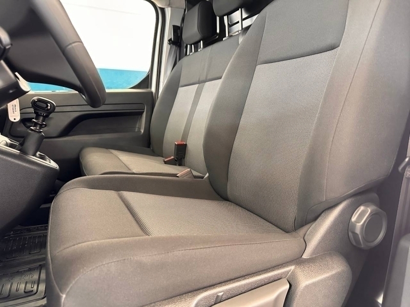 Toyota Proace City 1500cc 100cv Blanco