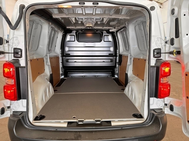 Toyota Proace City 1500cc 100cv Blanco