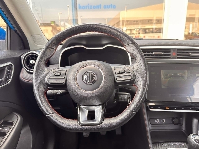 MG ZS Luxury 106cv Azul