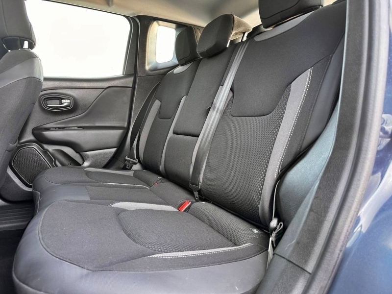 Jeep Renegade Limited 130cv Azul metalizado