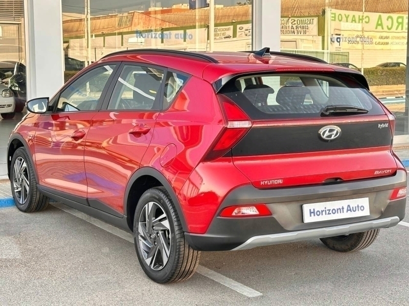 Hyundai Bayon  Maxx 100cv Rojo