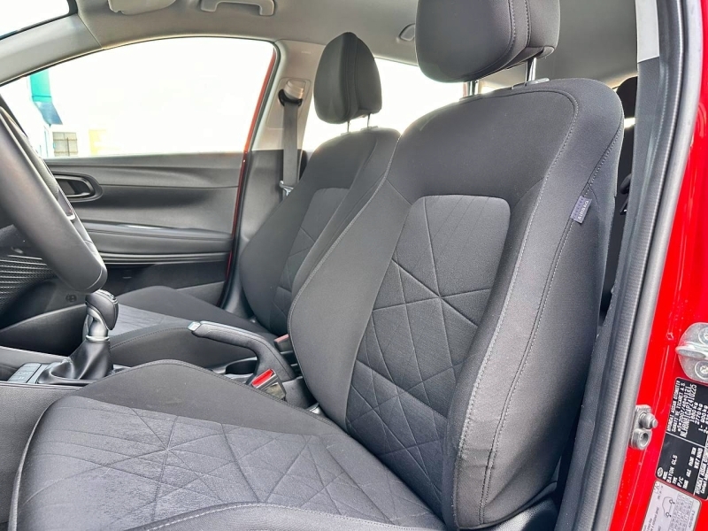 Hyundai Bayon  Maxx 100cv Rojo