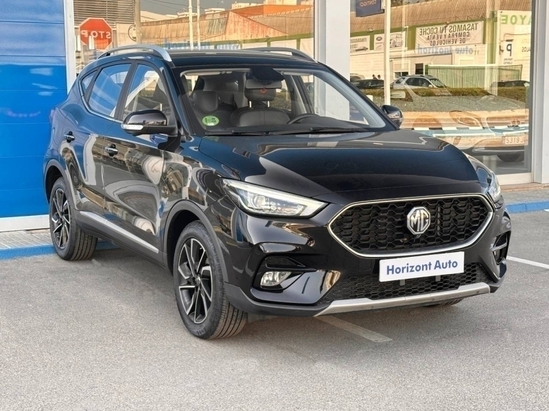 MG ZS Luxury 106cv Negro