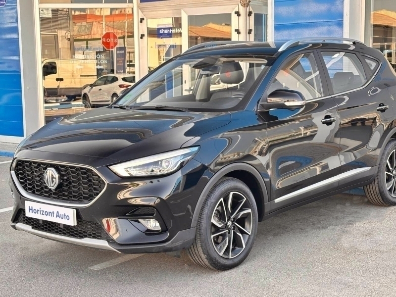 MG ZS Luxury 106cv Negro