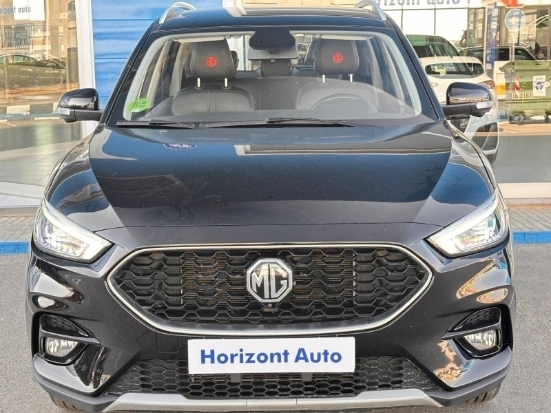 MG ZS Luxury 106cv Negro
