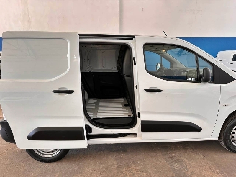 Toyota Proace City 1500cc 100cv Blanco