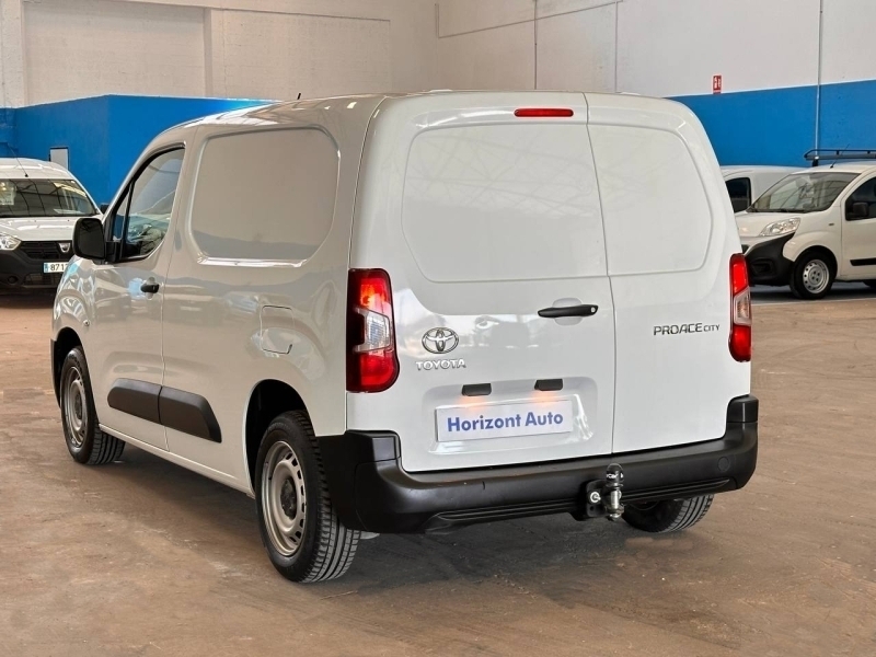 Toyota Proace City 1500cc 100cv Blanco