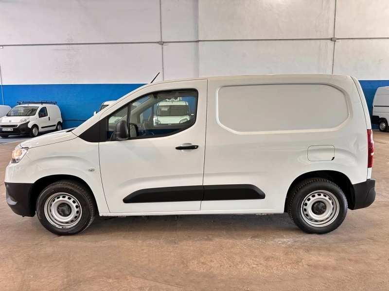 Toyota Proace City 1500cc 100cv Blanco