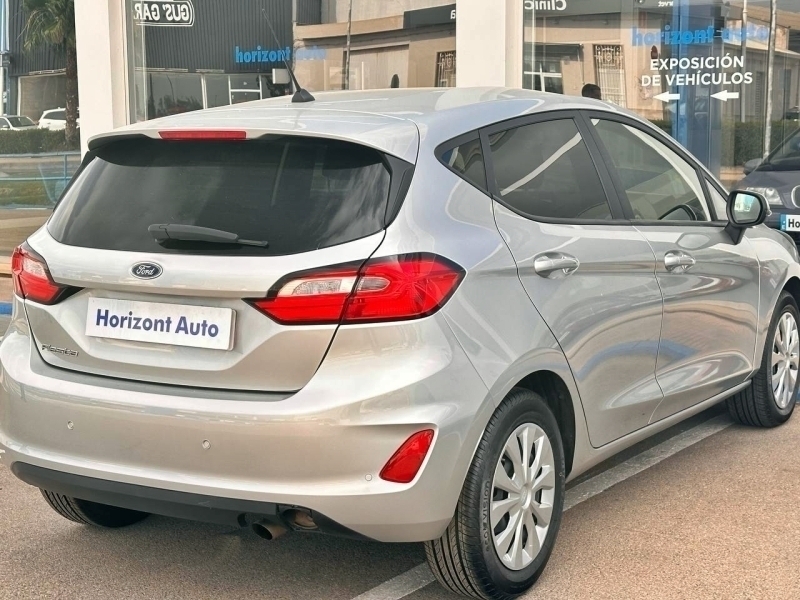Ford Fiesta 1100cc 75cv Gris